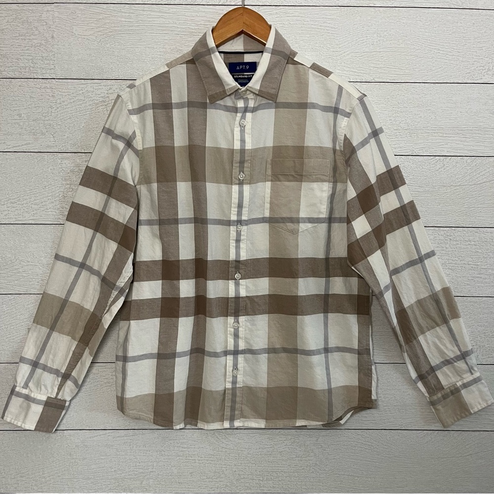 Apt. 9 Brown and White Casual Button Down Flannel Shirt Size Medium